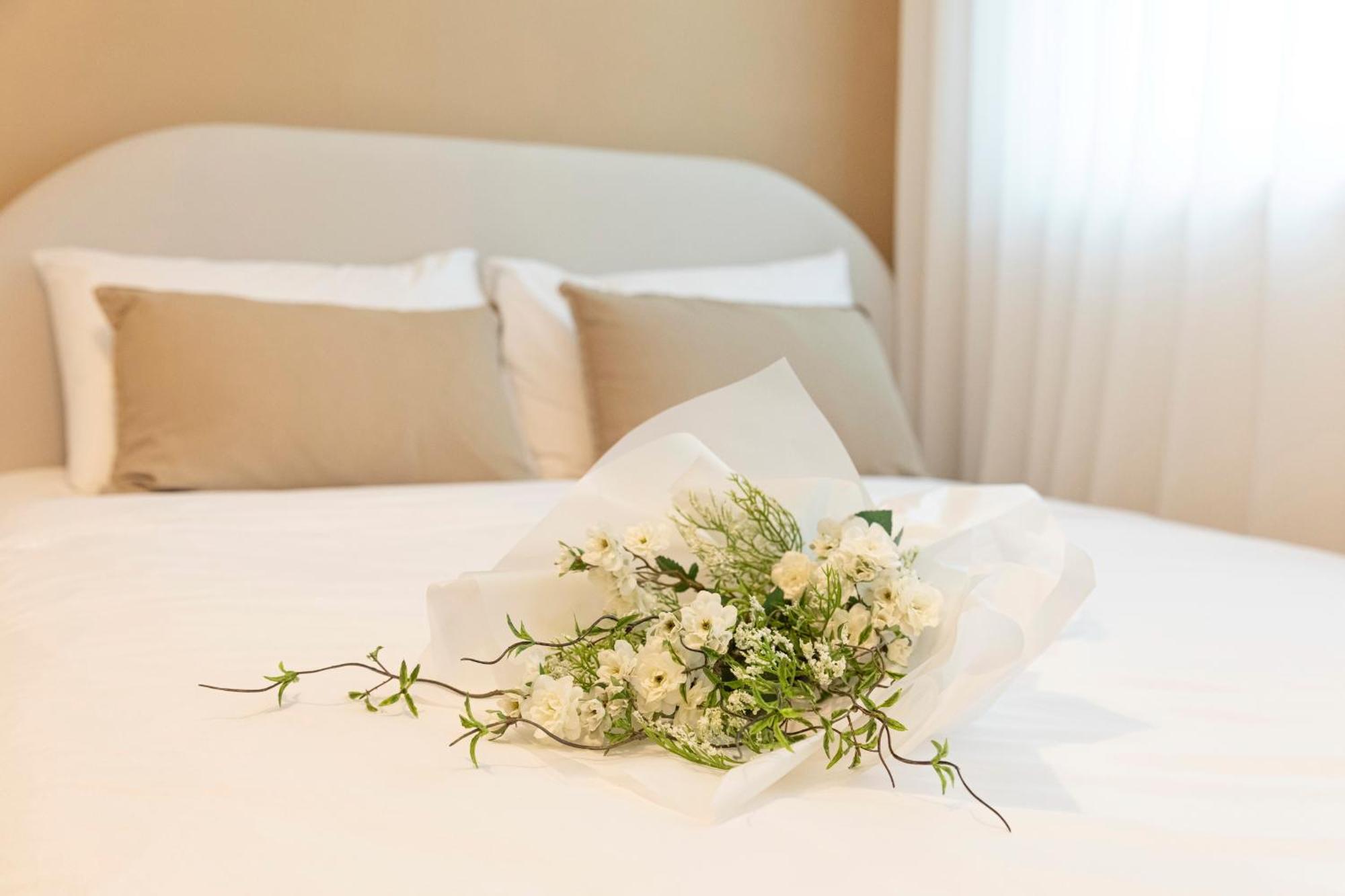 Modernstay Hongdae#mangwon Local Market 10mins, Hongdae, Airport Bus, Hanriver Park 10min,family * Séoul